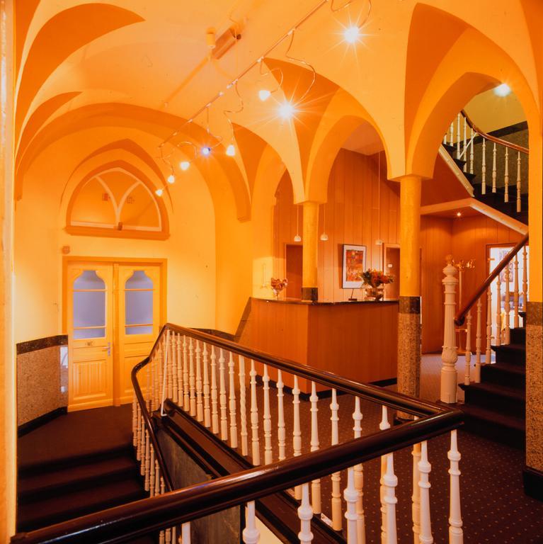 Hotel Reichshof Garni 슈베르테 외부 사진